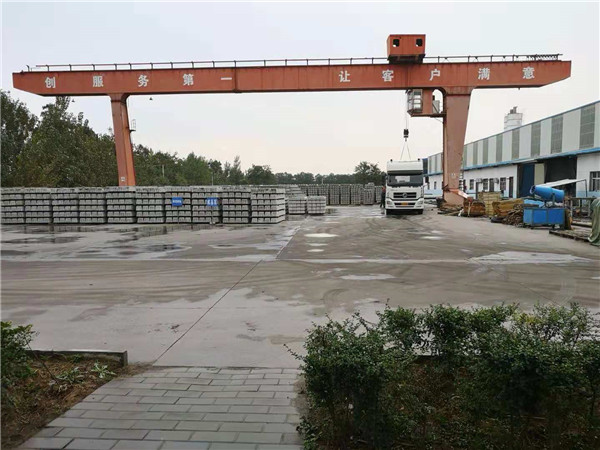 幹淨整潔的貨場(chang)